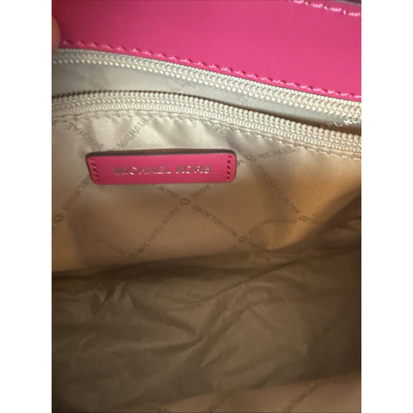 Michael Kors MK Sheila Medium Bag Purse Handbag Center Zip Satchel (Dragonfruit) - Picture 6 of 11